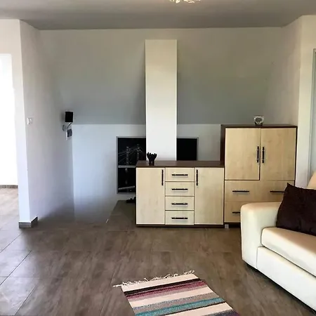 'new' Sunkissed On The Old Hill Apartment Balatonalmádi