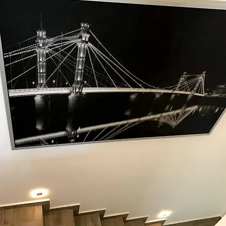 'new' Sunkissed On The Old Hill