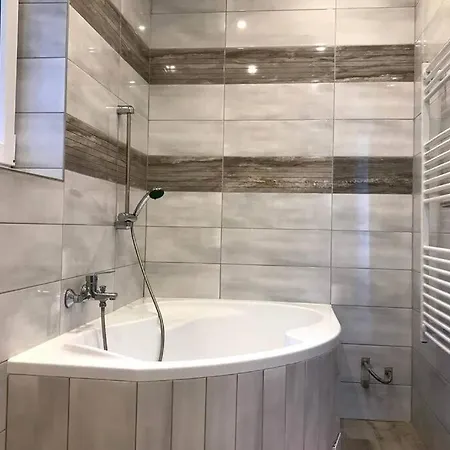 'new' Sunkissed On The Old Hill 公寓 *