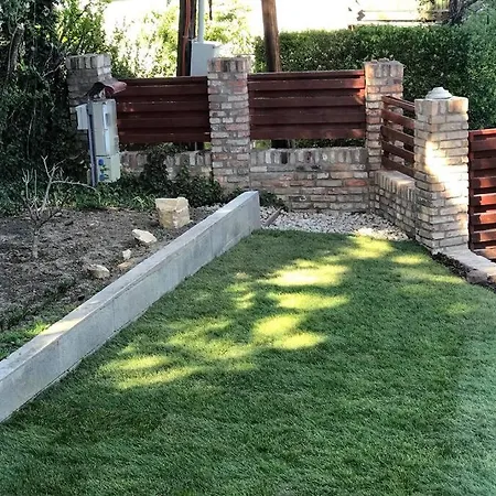 'new' Sunkissed On The Old Hill Balatonalmádi