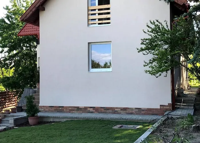 'new' Sunkissed On The Old Hill Balatonalmadi